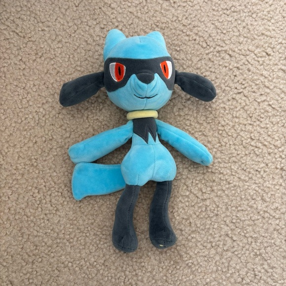 Pokemon Other - Pokemon 8" Riolu Plush Toy